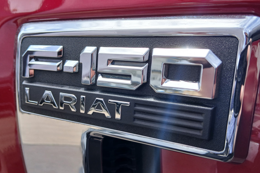 2023 Ford F-150 No Series Lariat Dual Cab Image 17