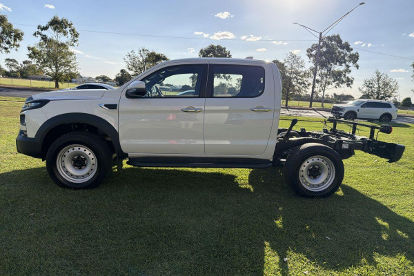 2026 JAC T9  Tradepro Cab Chassis Image 7
