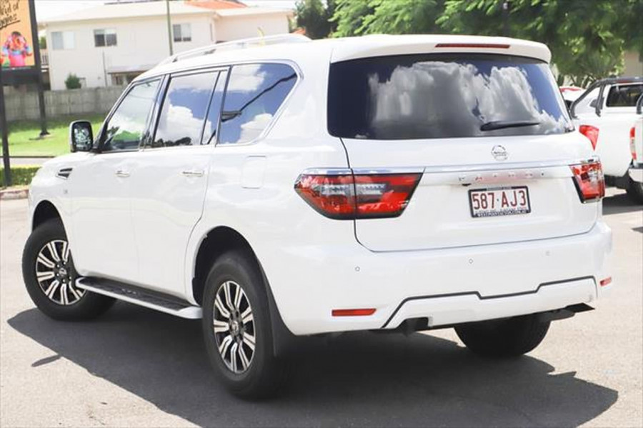 2020 Nissan Patrol Y62 Series 5 Ti-L Suv Image 2