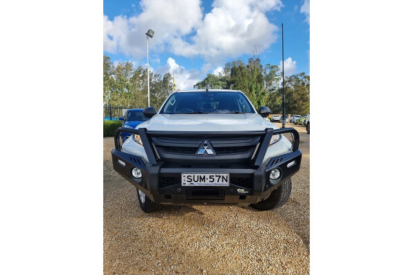 2022 Mitsubishi Triton MR GLX Ute Image 2