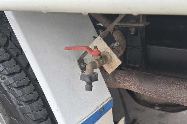 2013 Toyota LandCruiser VDJ76R GX Cab Chassis Image 13