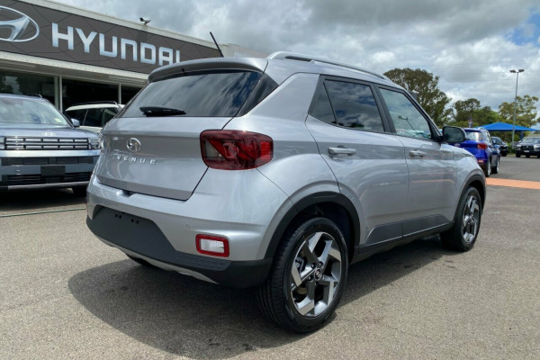 2024 Hyundai Venue QX.V5 Elite SUV Image 5