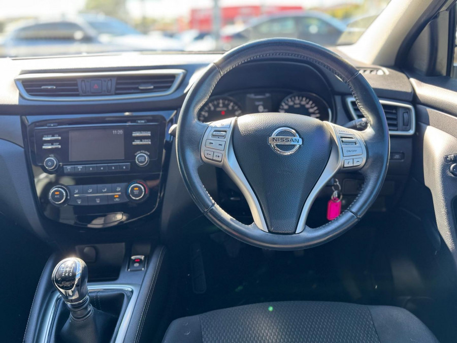 2016 Nissan QASHQAI J11 ST SUV Image 11