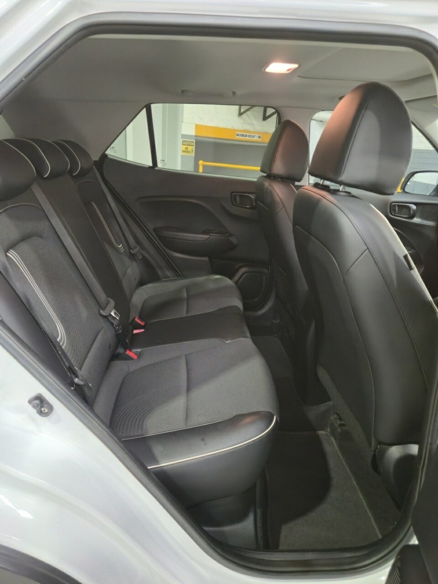 2021 MY22 Hyundai Venue QX.V4 Elite SUV Image 17
