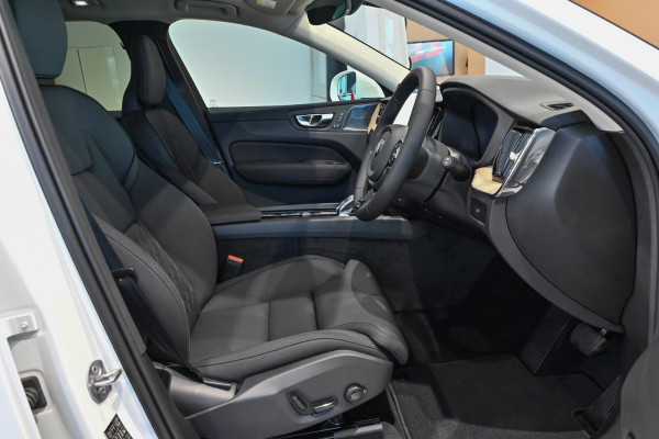 2026 Volvo XC60 UZ Plus B5 Bright SUV Image 6