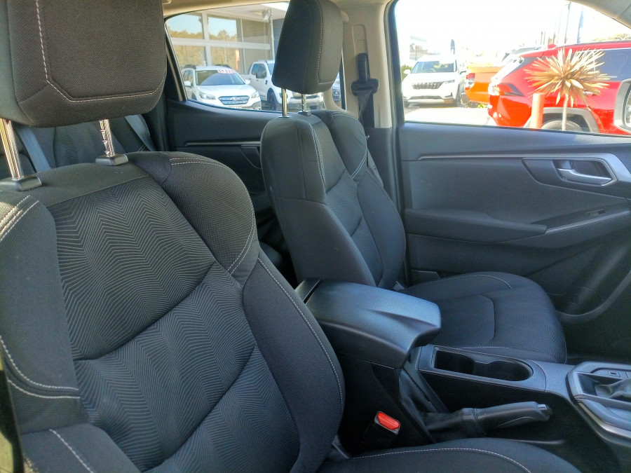 2021 MY22 Isuzu D-MAX RG LS-M Ute Image 16