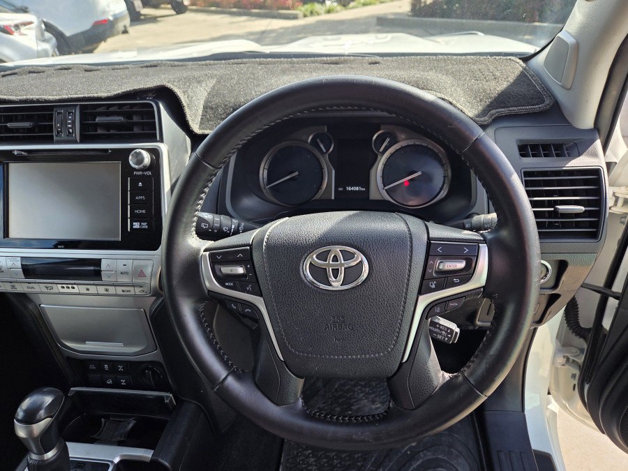 2019 Toyota LandCruiser Prado GDJ150R GXL SUV Image 17