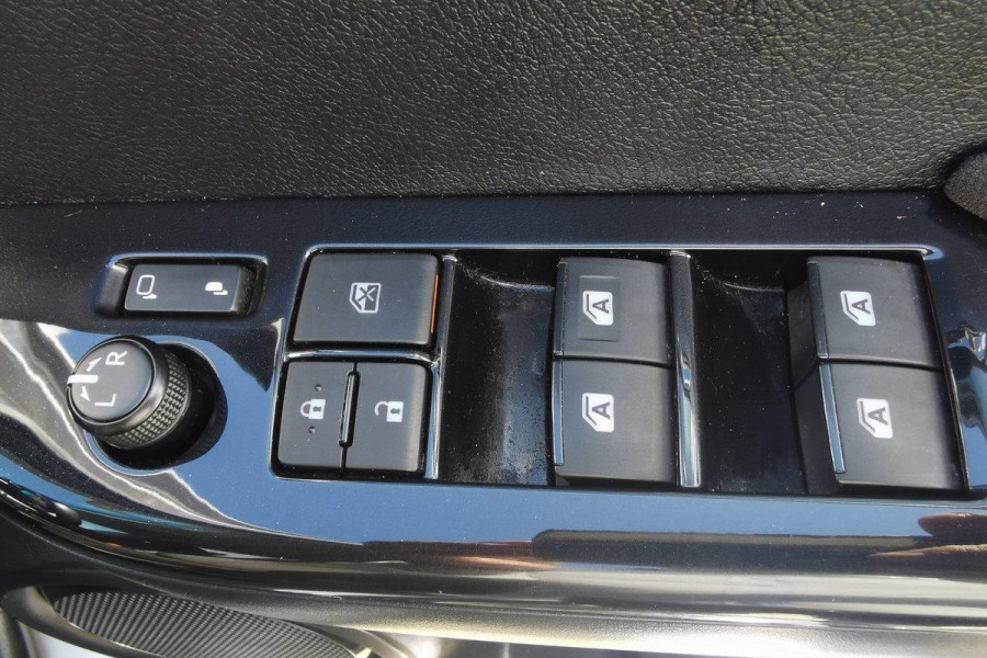 2019 Toyota HiLux  SR5 Dual Cab Ute Image 13