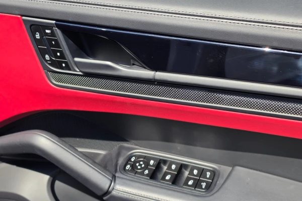 2024 Porsche Cayenne E3 II Tw.Turbo GTS Coupe Image 42