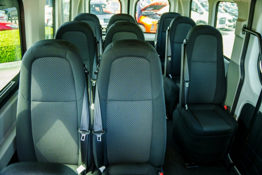 2025 MY24 LDV Deliver 9  12-Seat Bus Image 11