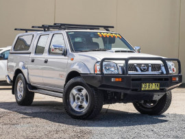 Nissan Navara ST-R D2