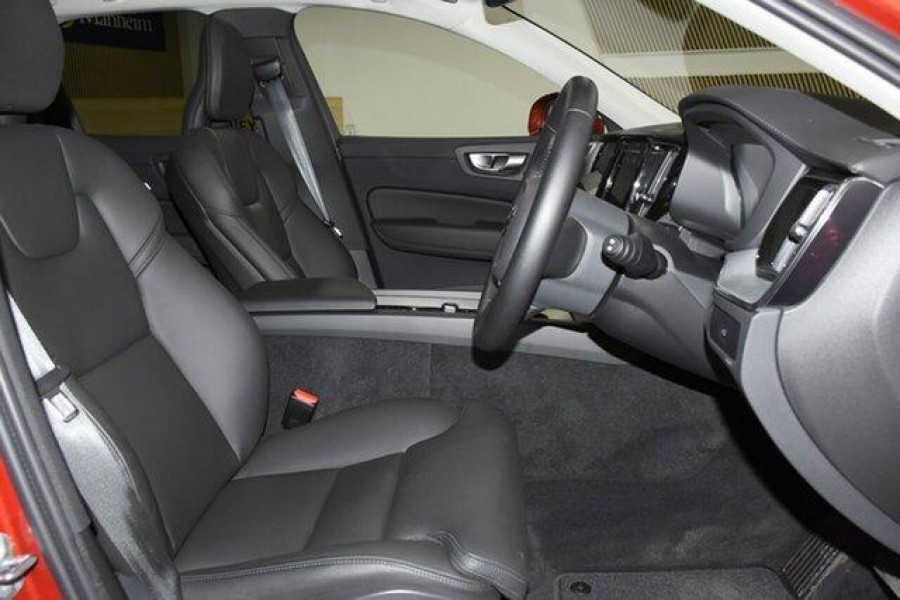 2023 Volvo XC60 UZ Ultimate B5 Bright SUV Image 8