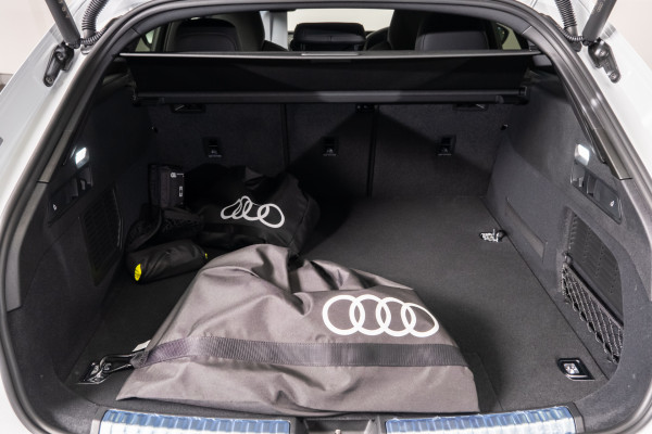 2025 Audi A5 B10 e-hybrid S-Line Wagon