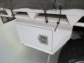 2011 MY10 Toyota HiLux KUN26R MY10 SR Cab chassis