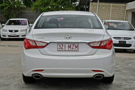 2010 Hyundai i45 YF Elite Sedan