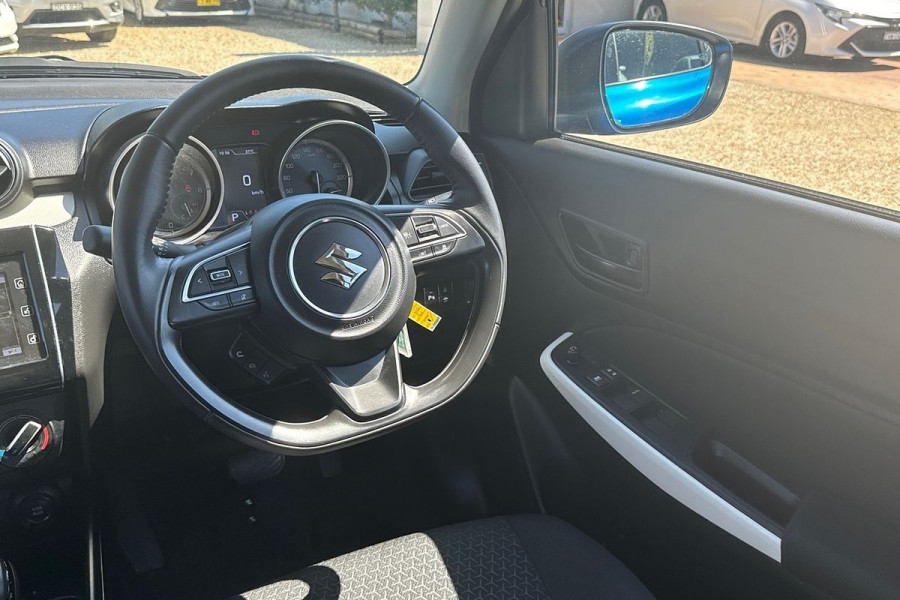2024 Suzuki Swift AZ Series II GL Plus Hatch Image 7