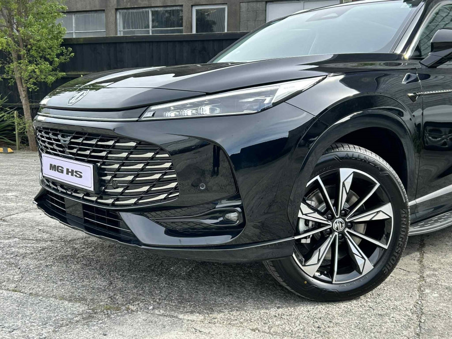 2026 MG HS Plug-in Hybrid Essence SUV Image 7