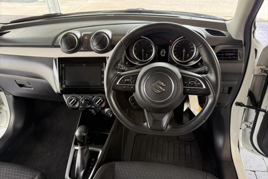 2023 Suzuki Swift AZ Series II GL Hatch Image 16