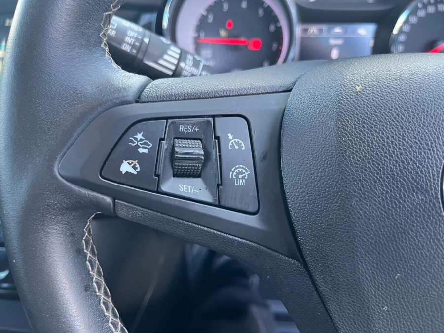 2018 MY18.5 Holden Astra BK R Hatch Image 17
