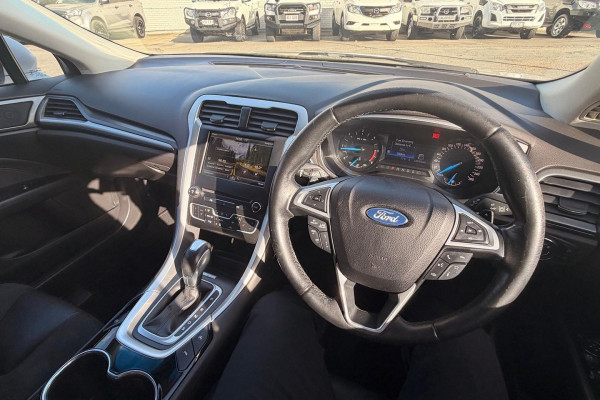 2016 Ford Mondeo MD Trend Hatch Image 10
