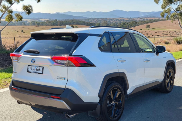 2021 Toyota RAV4 AXAH52R Cruiser SUV Image 7
