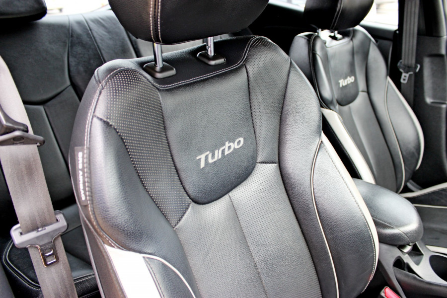 2012 Hyundai Veloster FS2 SR Turbo Coupe Image 15