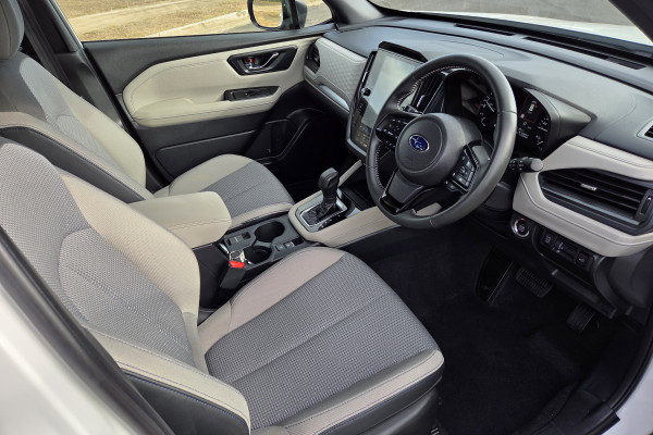 2025 MY26 Subaru Forester S6 2.5i Premium SUV Image 9