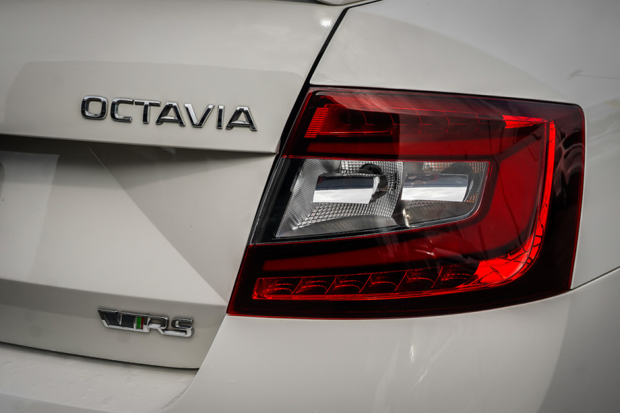 2019 Skoda Octavia NE RS 245 Sedan Image 12