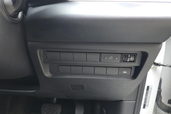 2023 Mitsubishi Outlander ZM ES SUV Image 11