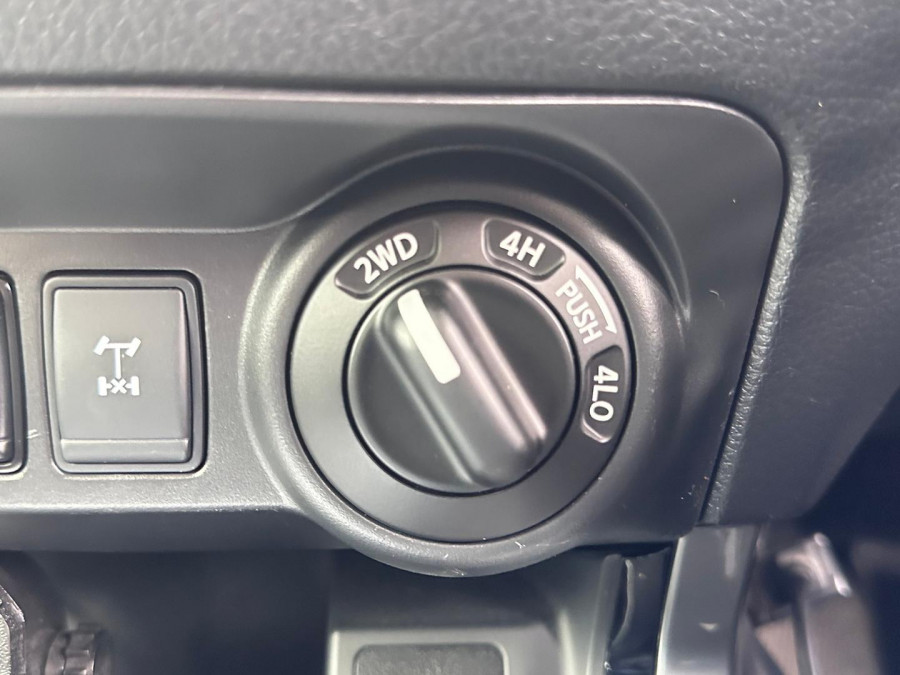 2021 MY21.5 Nissan Navara D23 ST-X Ute Image 34