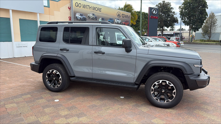 2026 GWM Tank 300 P01 Ultra Hi4-T PHEV SUV Image 9
