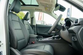2025 MG ZS ZS32 Essence Turbo SUV