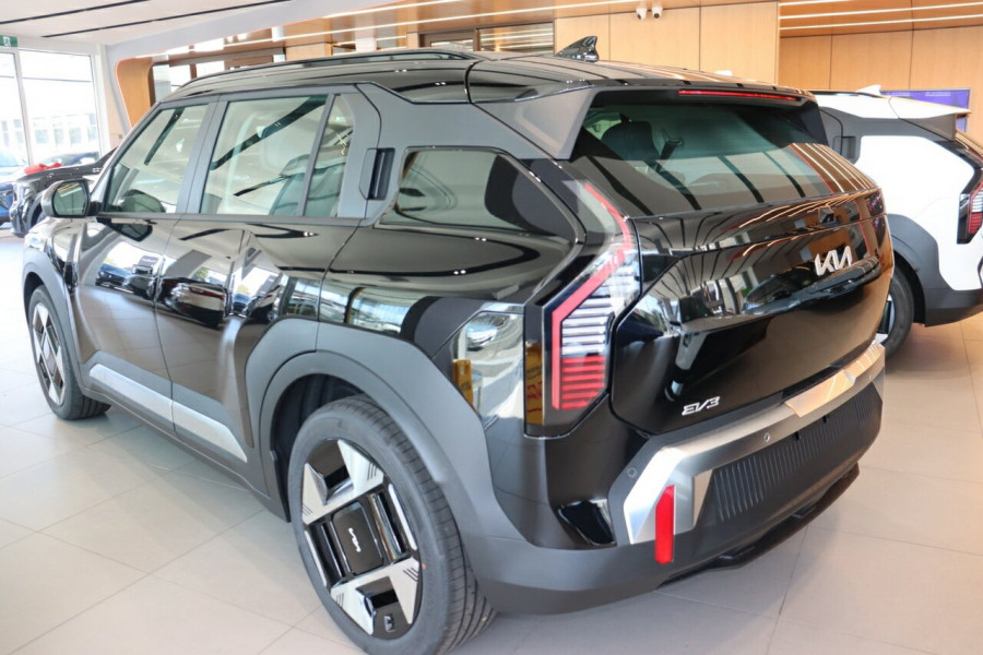 2025 Kia EV3 SV Earth SUV Image 7