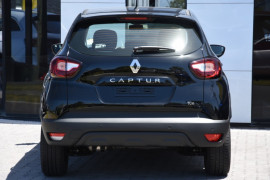 2018 Renault Captur J87 Zen Hatch Image 4
