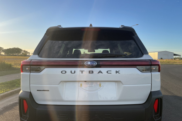 2026 Subaru Outback  7GEN AWD Premium Special Edition SUV Image 7