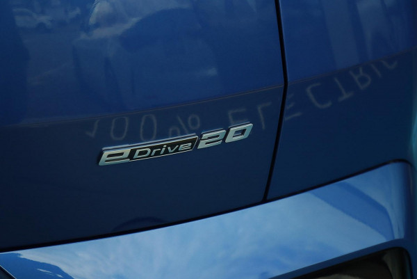 2024 BMW iX2 U10 eDrive20 M Sport SUV image 4