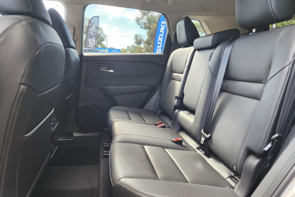 2026 Nissan X-Trail T33 ST-L SUV Image 19