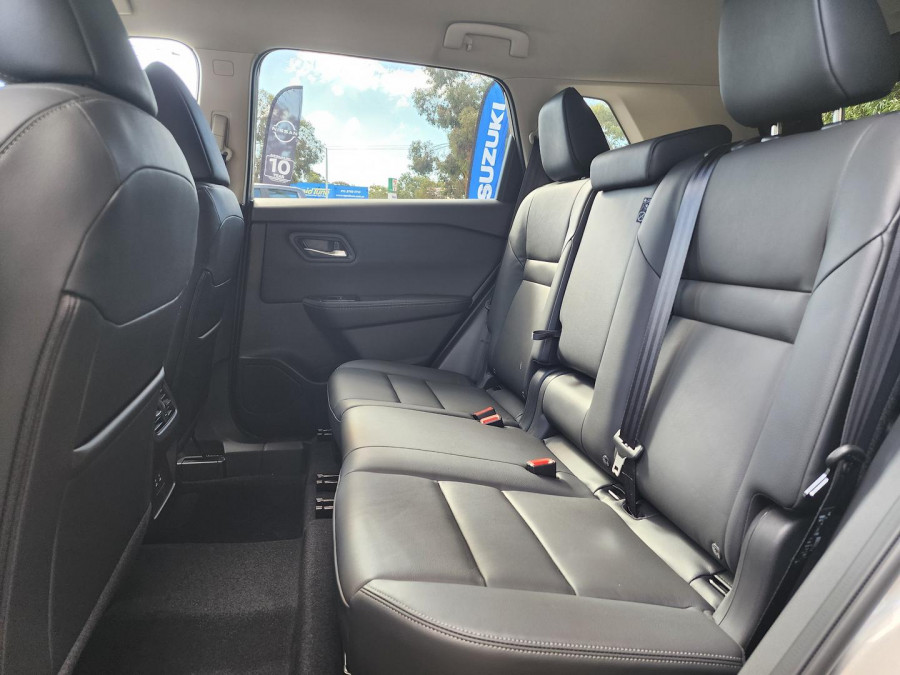 2026 Nissan X-Trail T33 ST-L SUV Image 19