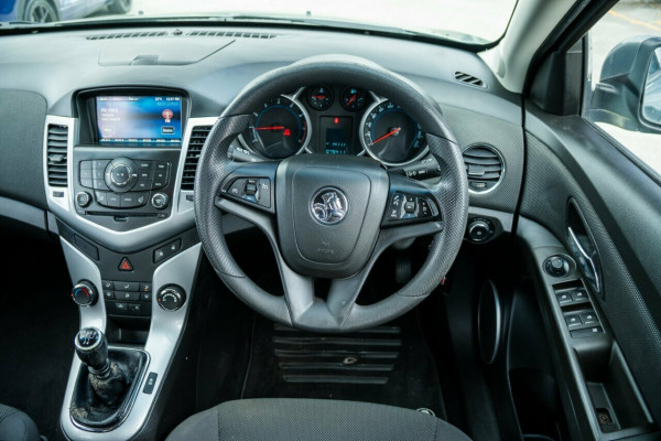 2014 Holden Cruze JH Series II Equipe Hatch Image 10