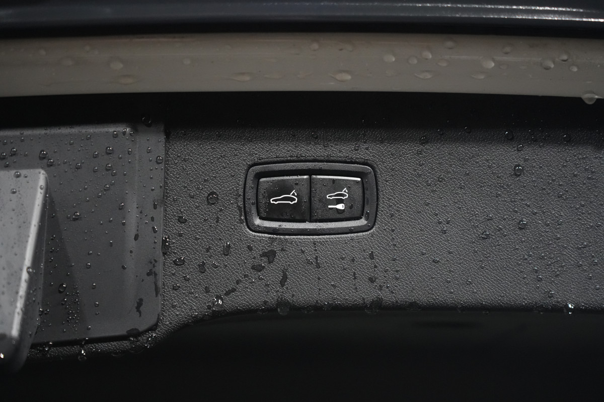 2023 Porsche Cayenne SUV