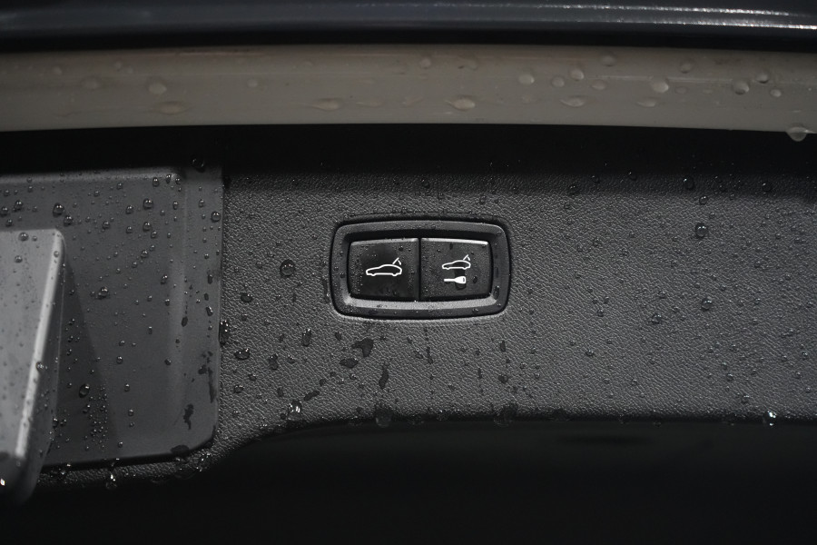 2023 Porsche Cayenne SUV
