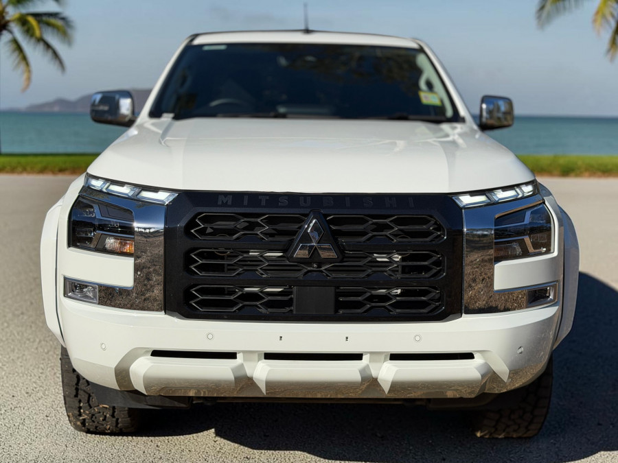 2025 Mitsubishi Triton MV GLS Ute Image 2