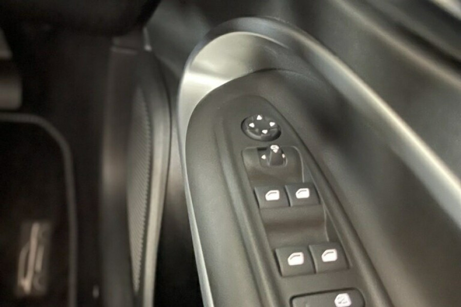 2024 Jeep Avenger JJ Limited SUV Image 15