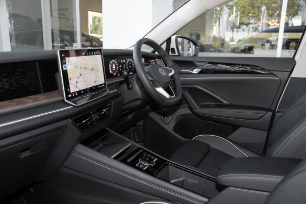 2025 Volkswagen Tayron R4 150TSI Elegance SUV Image 8