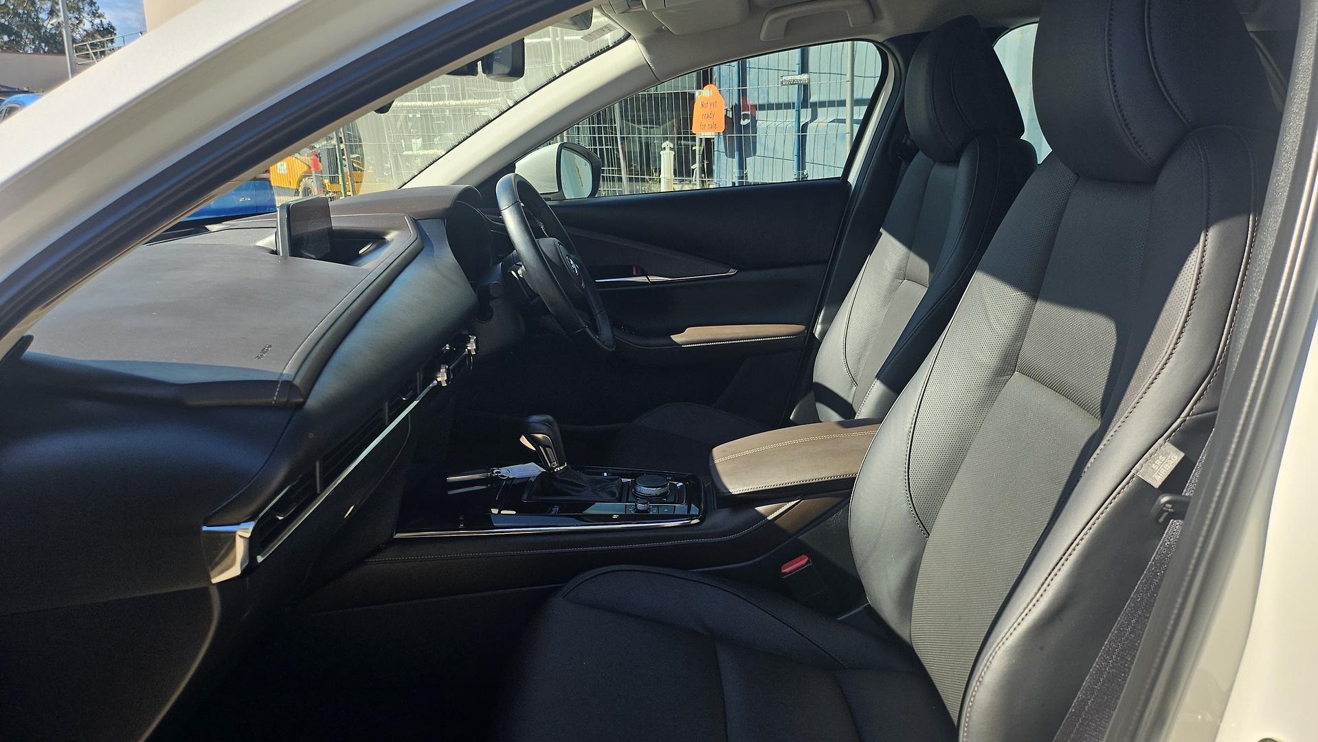 2023 Mazda CX-30 DM Series G25 Touring SUV Image 12