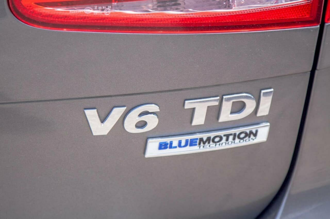 2015 Volkswagen Touareg 7P MY15 150 TDI SUV Image 18