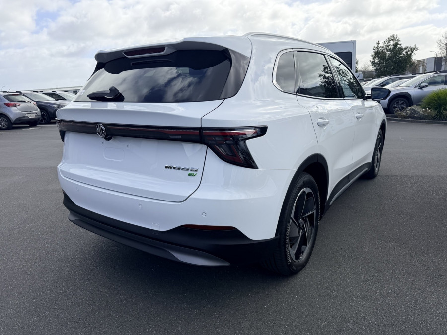 2026 MG MGS5 EV Essence 49 SUV Image 5