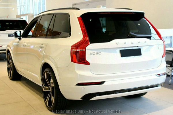 2024 MY25 Volvo XC90 L Series Ultra T8 Plug-In Hybrid SUV Image 3