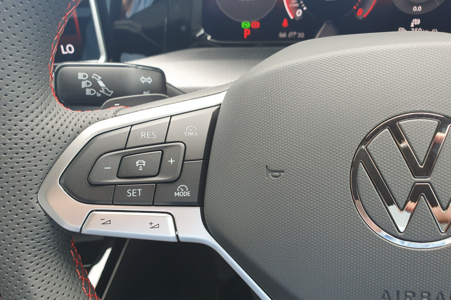 2025 Volkswagen Golf 8 GTI Hatch Image 23