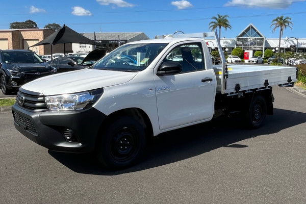 2024 Toyota HiLux TGN121R WorkMate Cab Chassis Image 3